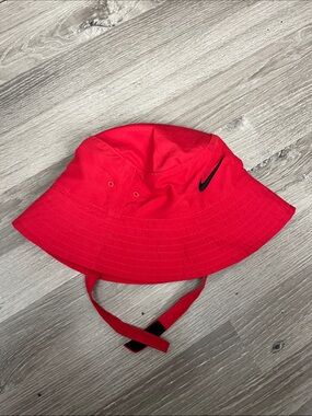 Toddler Nike sun hat